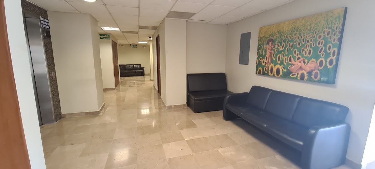 Centro Médico de la Mujer — foto 3