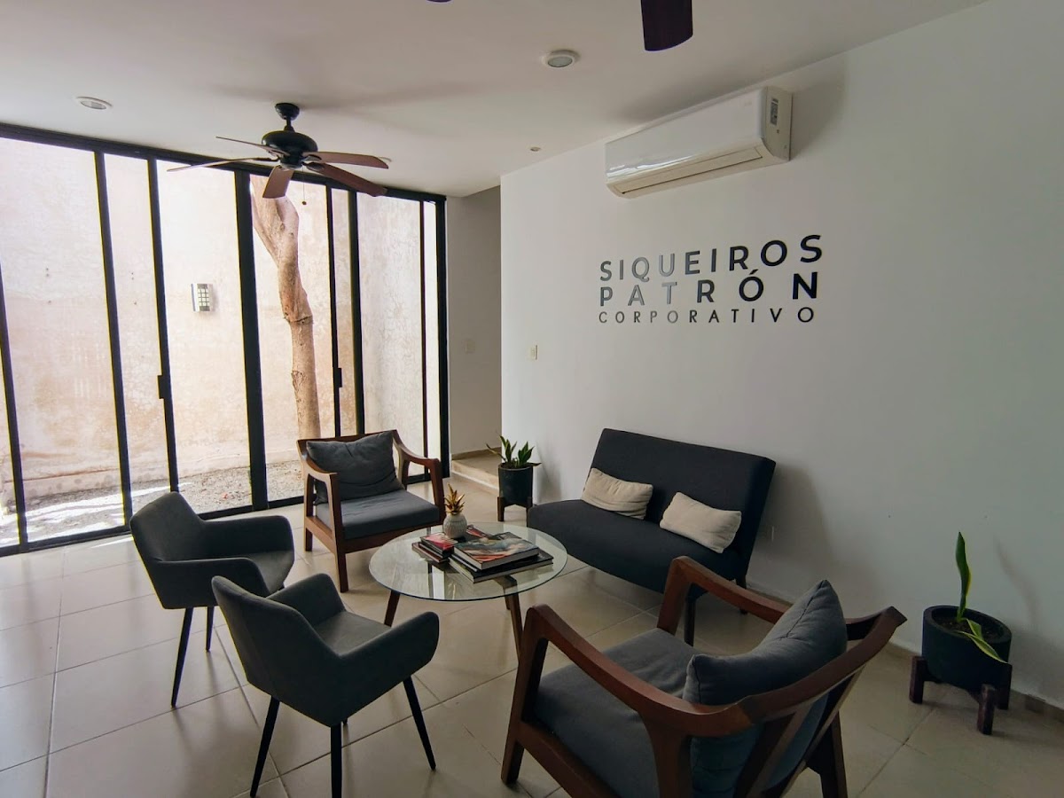 SIQUEIROS PATRÓN CORPORATIVO