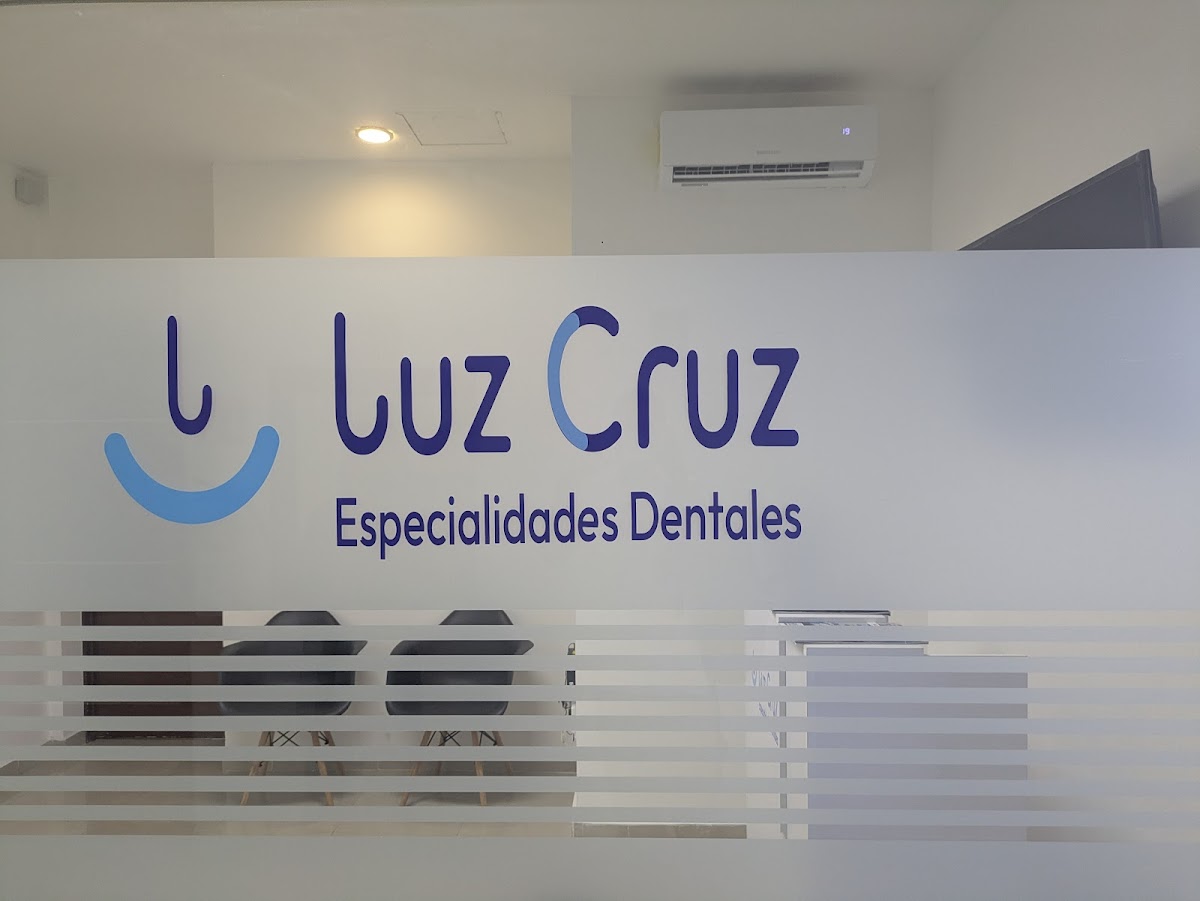 Luz Cruz Especialidades Dentales — foto 4