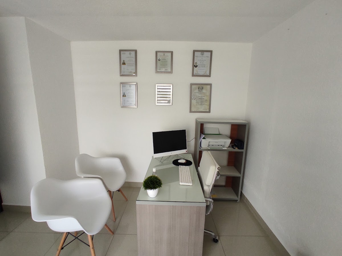 Ginecólogo Alberto Cifuentes — foto 2