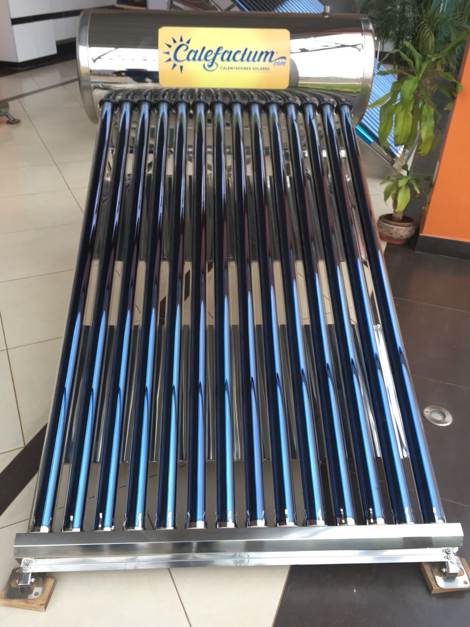 Bodega Calentadores solares Get Green, Fenix Solar — foto 4