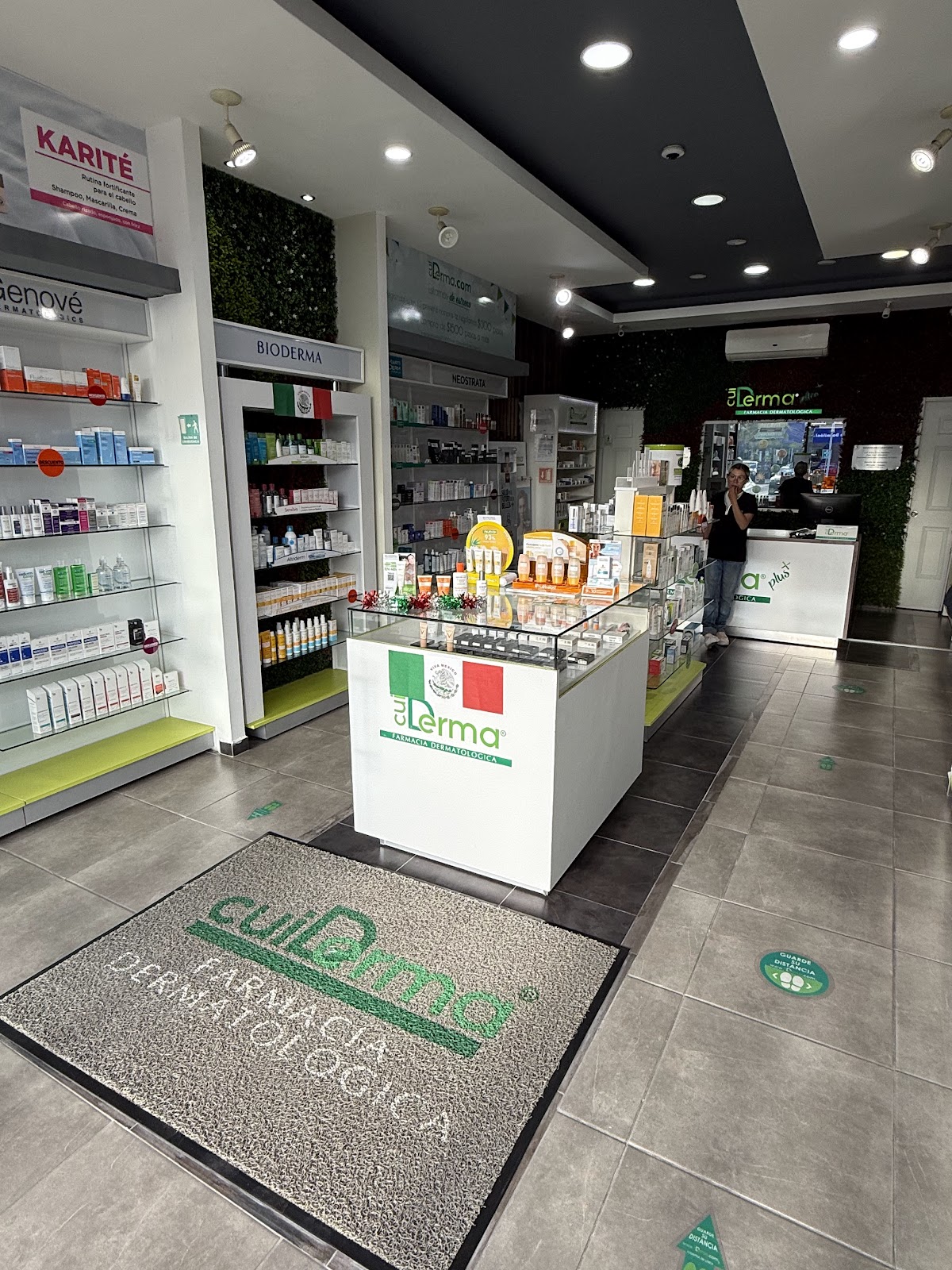 Farmacia Dermatológica Cuiderma Tiara — foto 4
