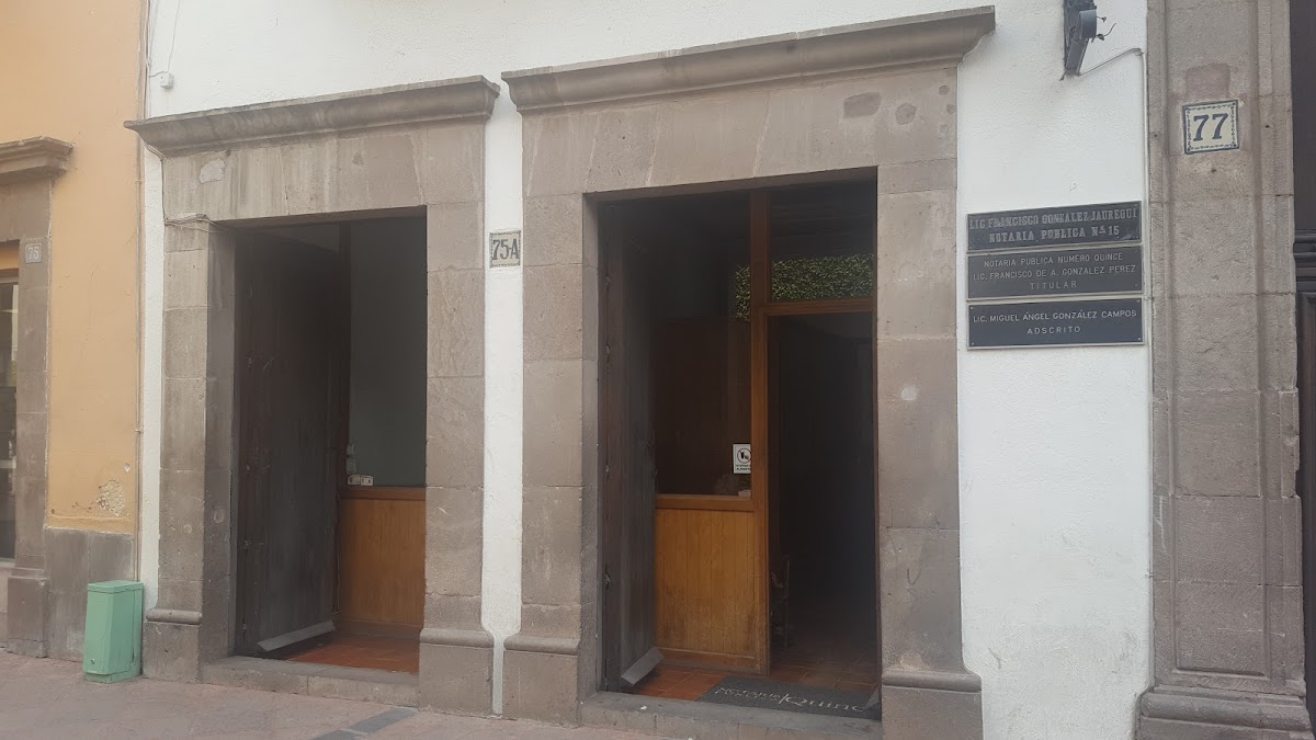 Notaría Pública 15 — foto 3