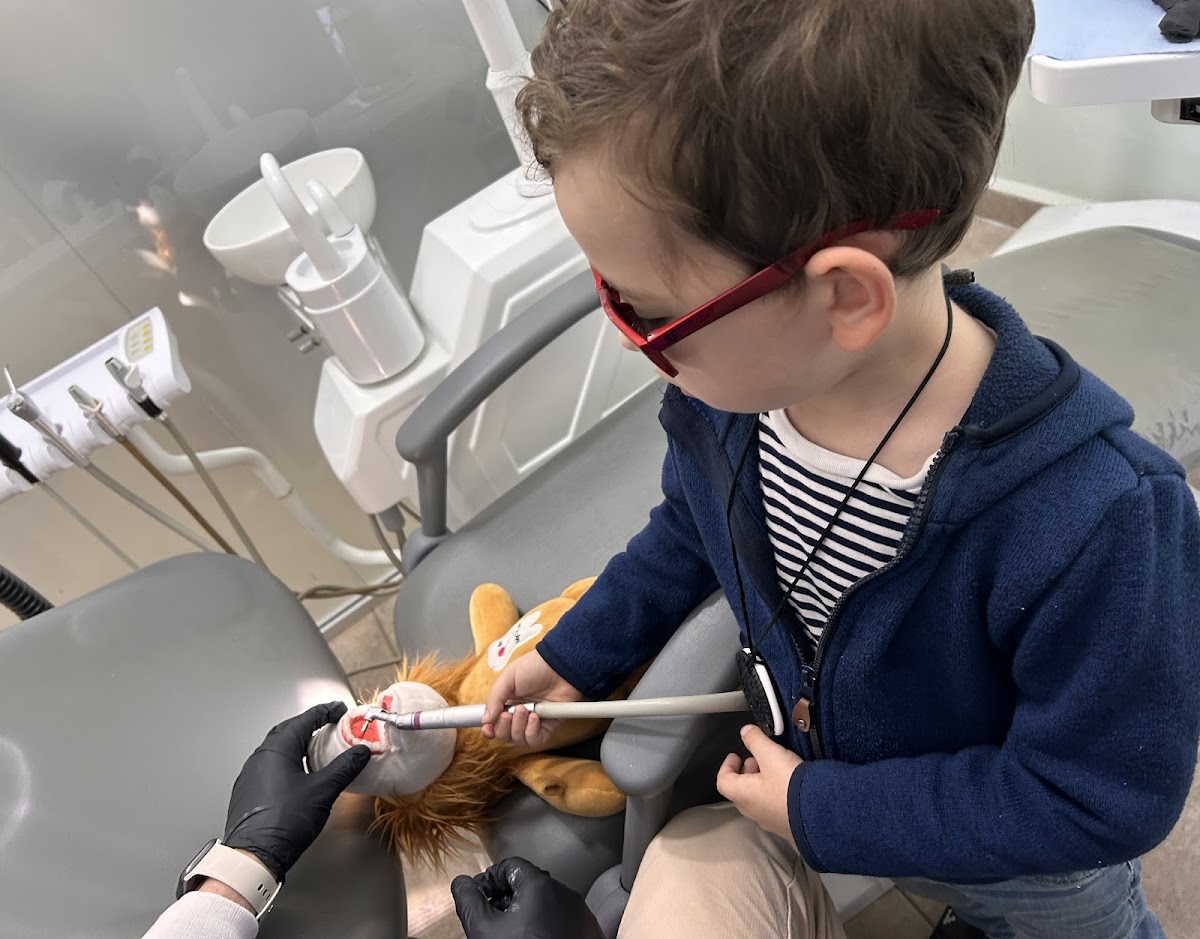 Consultorio Dental en Cumbres Family Dentist — foto 2