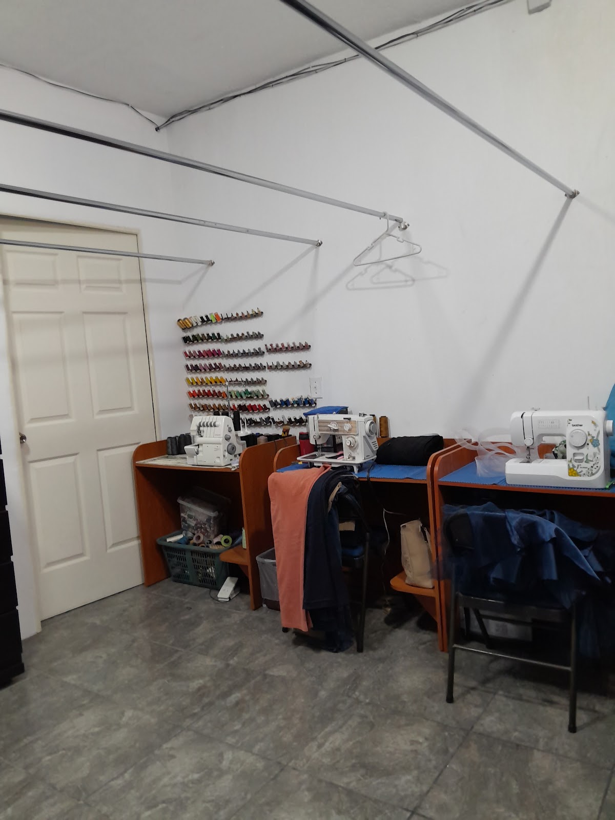Reparación de Ropa y Planchado "PROVIDENCIA" — foto 2