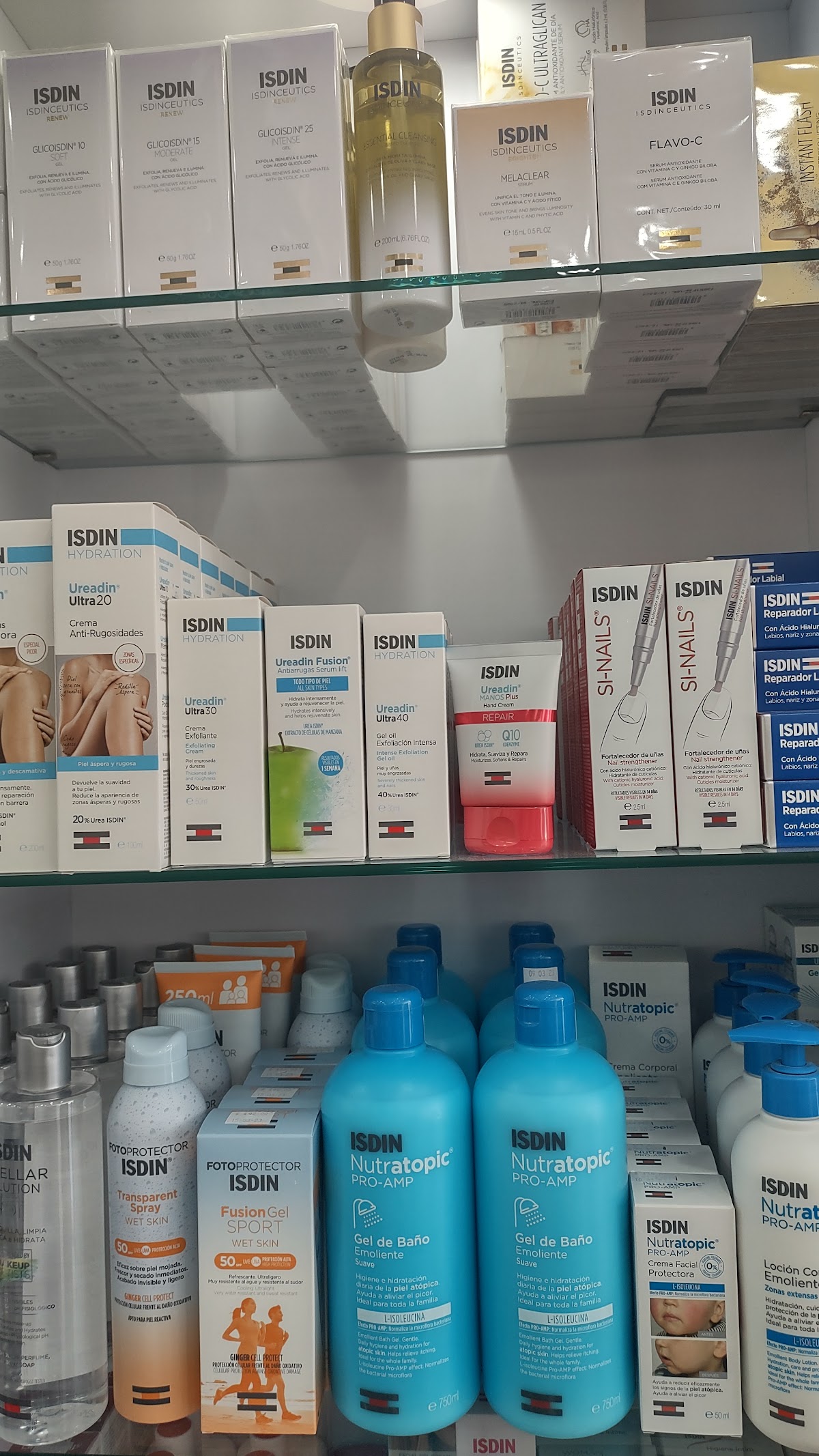 Farmacias YZA Pabellon Caribe — foto 4