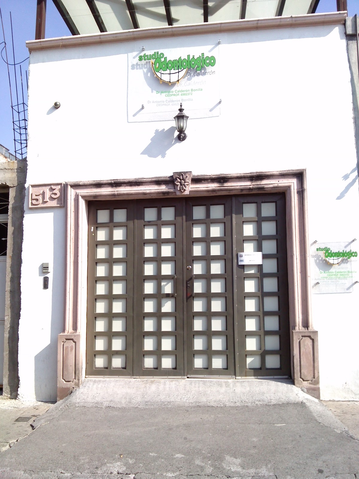Studio Odontológico Dr. Calderón, Centro Histórico