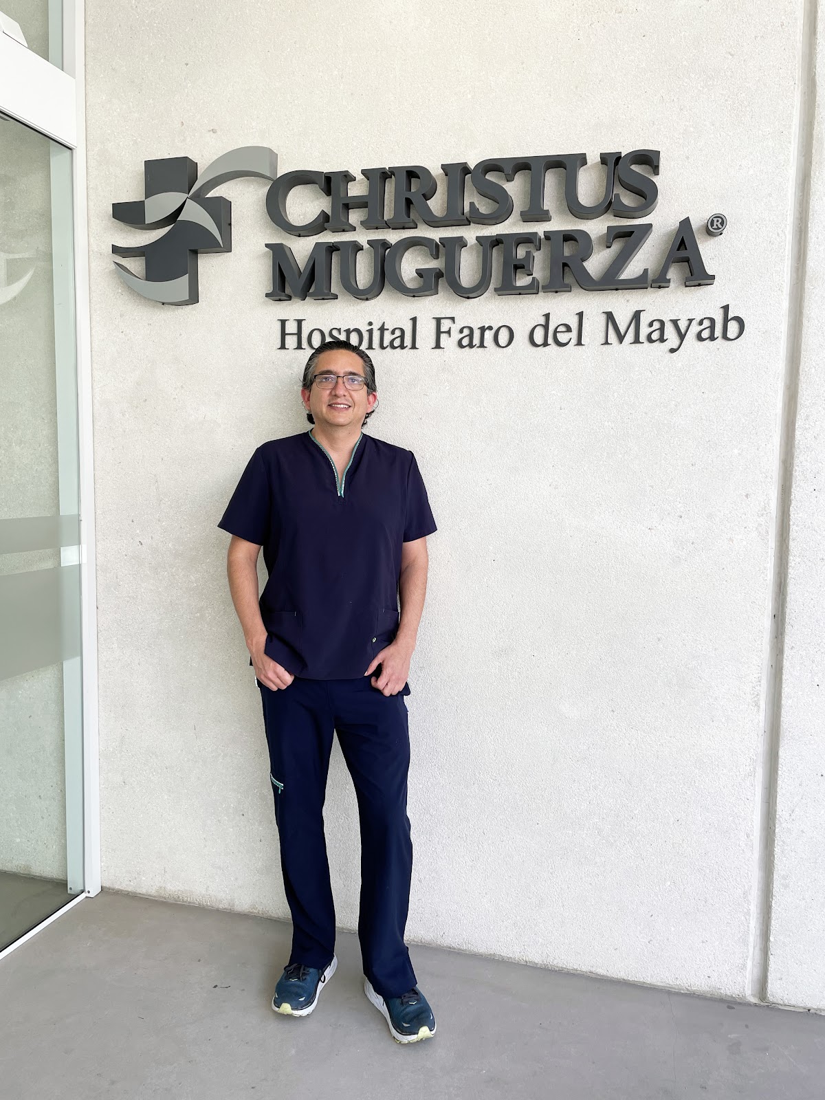 Dr. Marcelo González - Ginecólogo Menopausia, Embarazo y Gineco-Estética (Laser CO2 + HIFU)