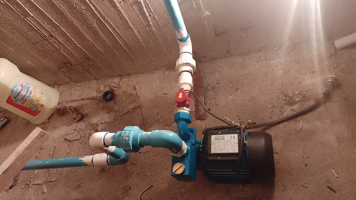 PLOMERIA Y ELECTRICIDAD BARRIOS