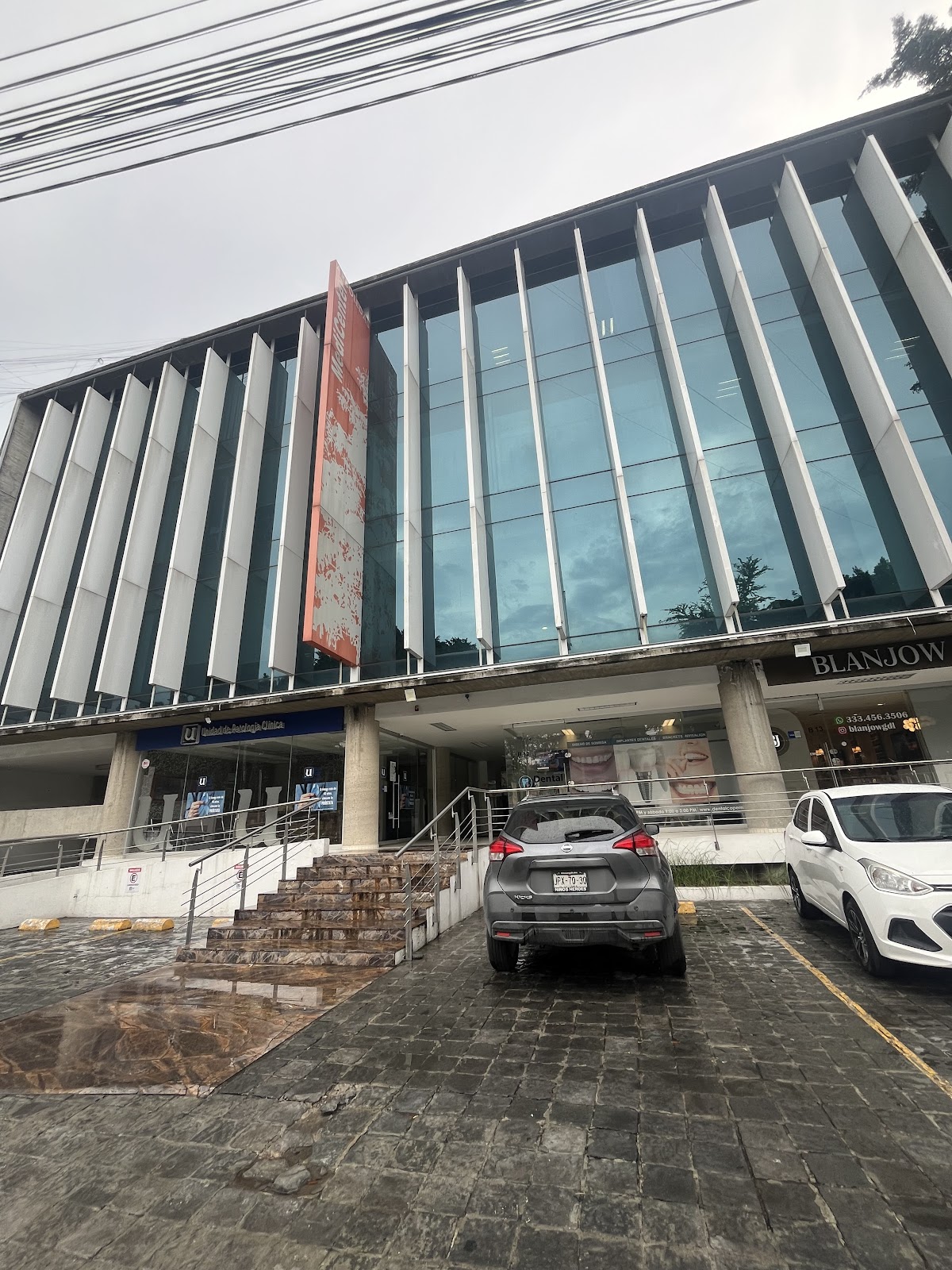 Dermatóloga Karen Viviana Cervantes Piel Institut — foto 3