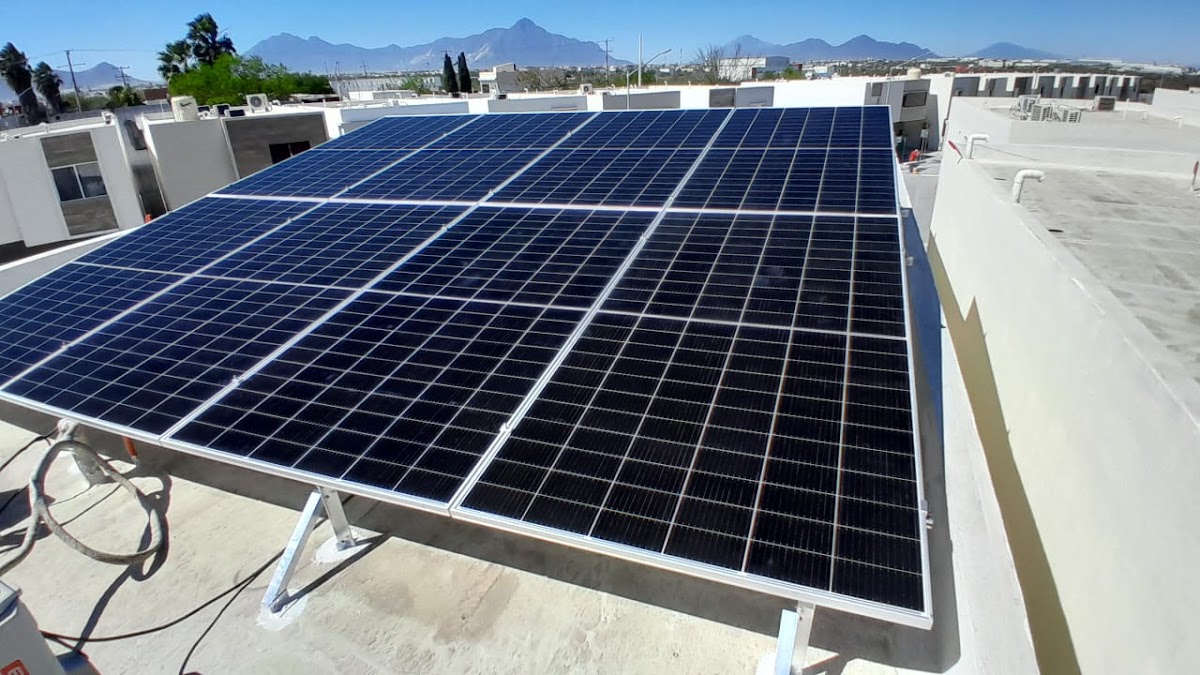 HELIOS TECNOLOGÍA SOLAR- Expertos en Paneles Solares — foto 2