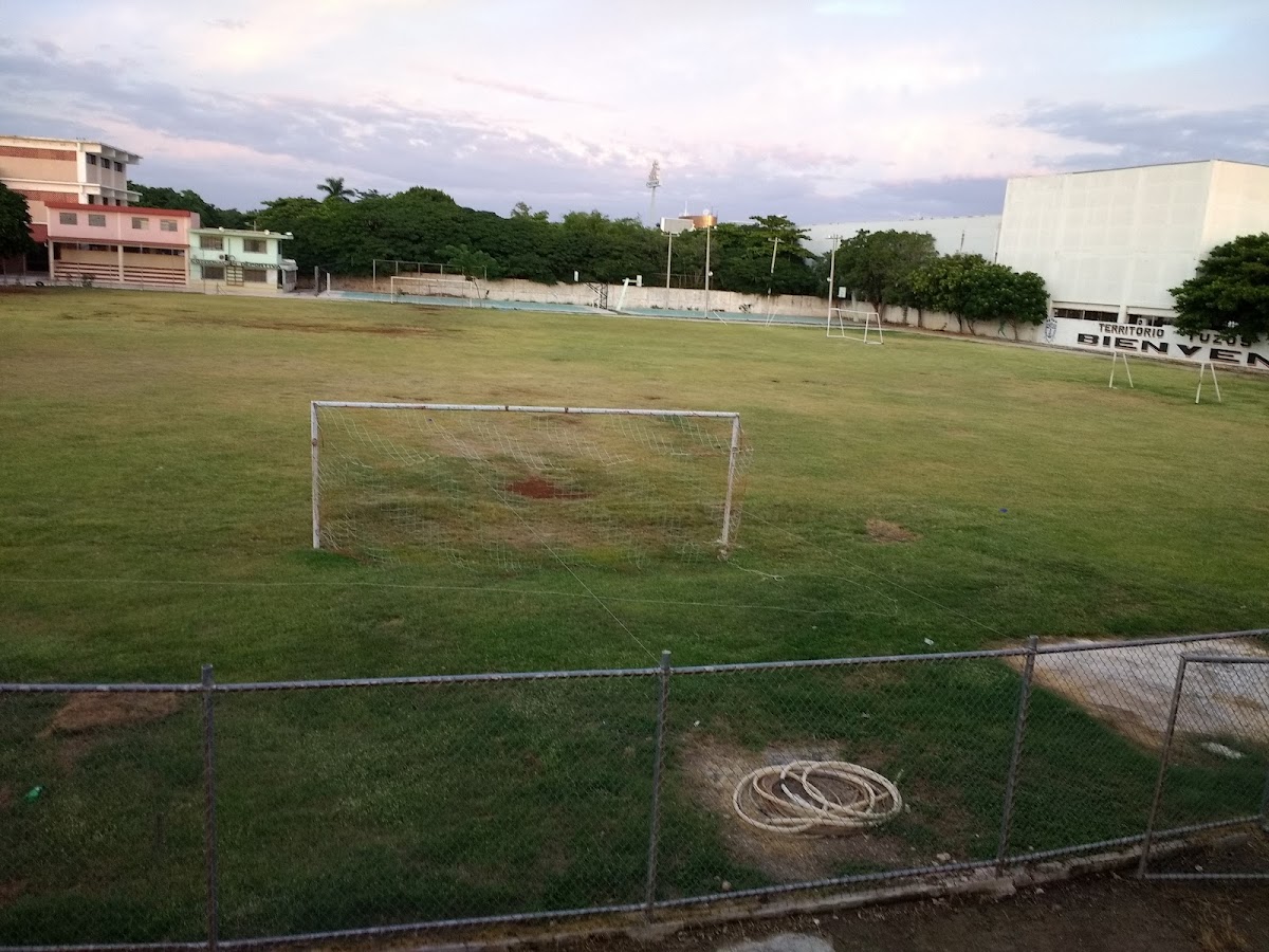 Centro de Estudios Superiores CTM Justo Sierra O Reilly — foto 4