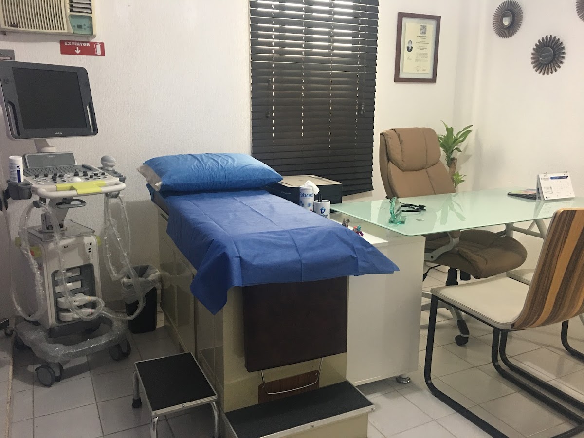 Ginecólogo Dr. Josuet García. — foto 3