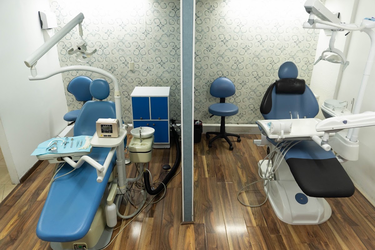 Clínica Dental Diente 8 — foto 3