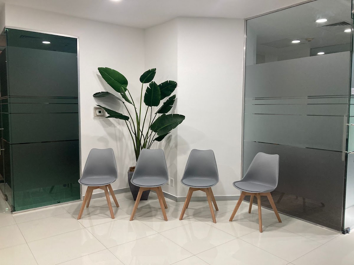 UPLAW — The Legal Company