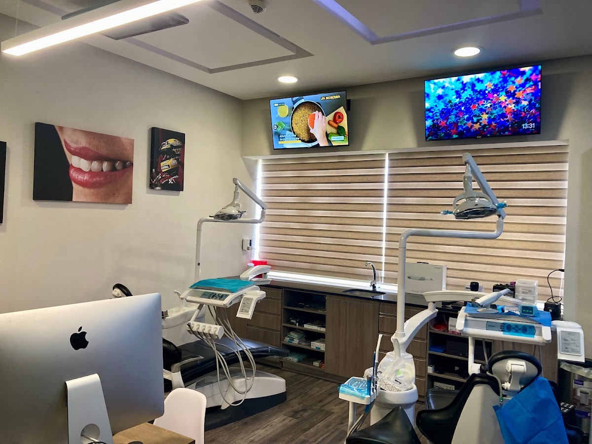 Dr. Ricardo Lemus, Rehabilitación Oral Estética e Implantología Dental — foto 4