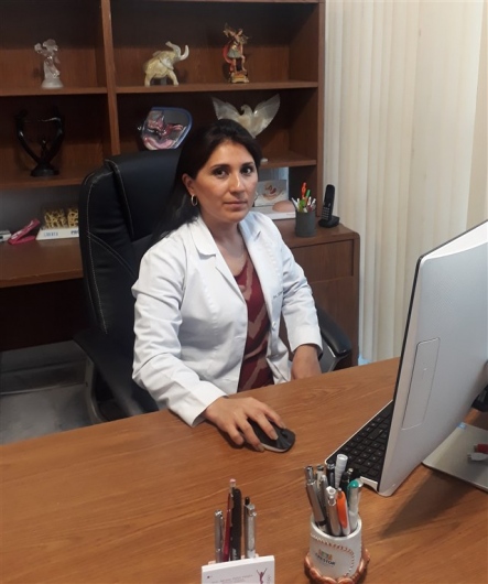 Dra. Adriana Pulido Palafox, Ginecólogo
