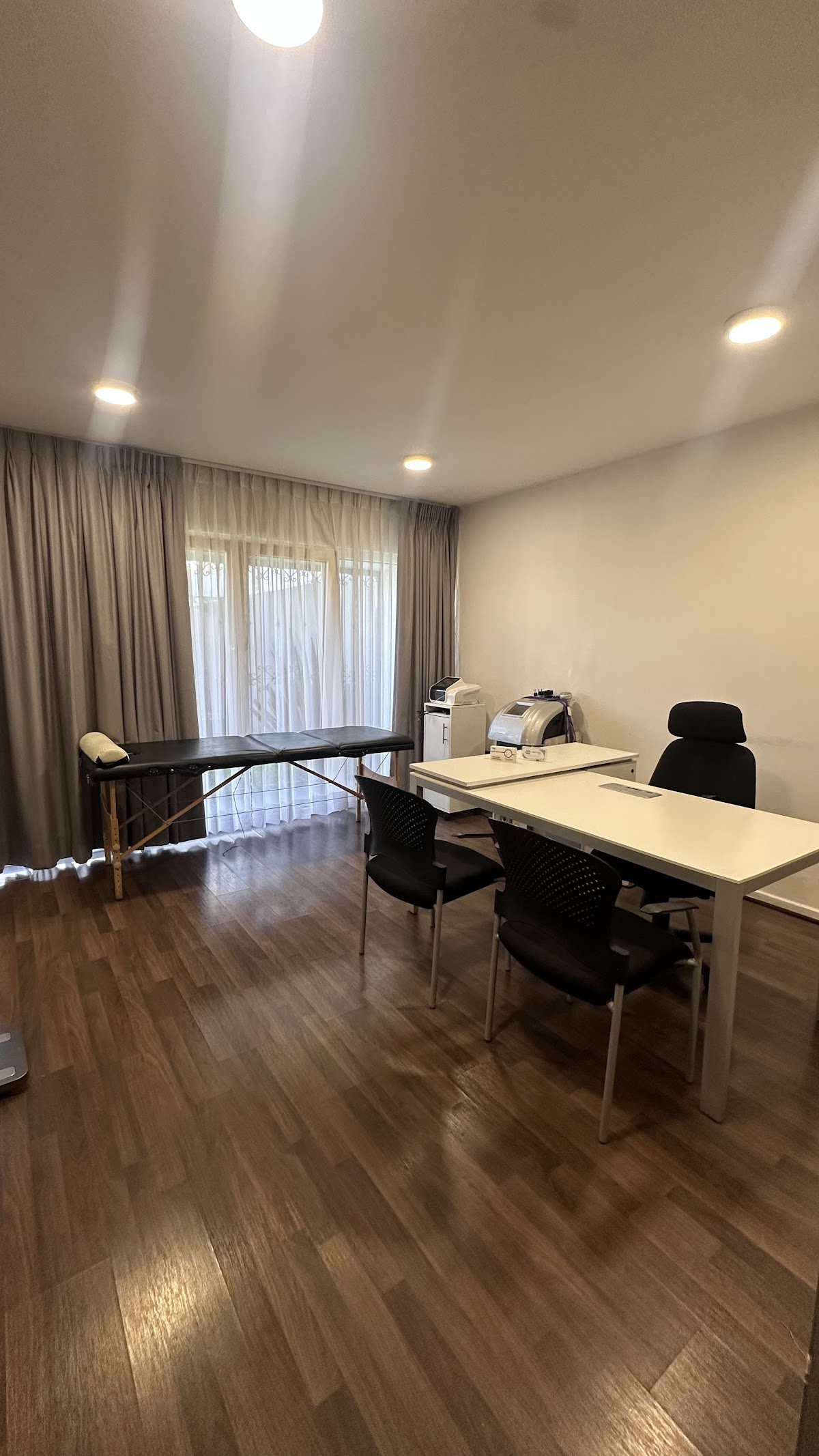Dernna Clínica Dermatología & Medicina Estética