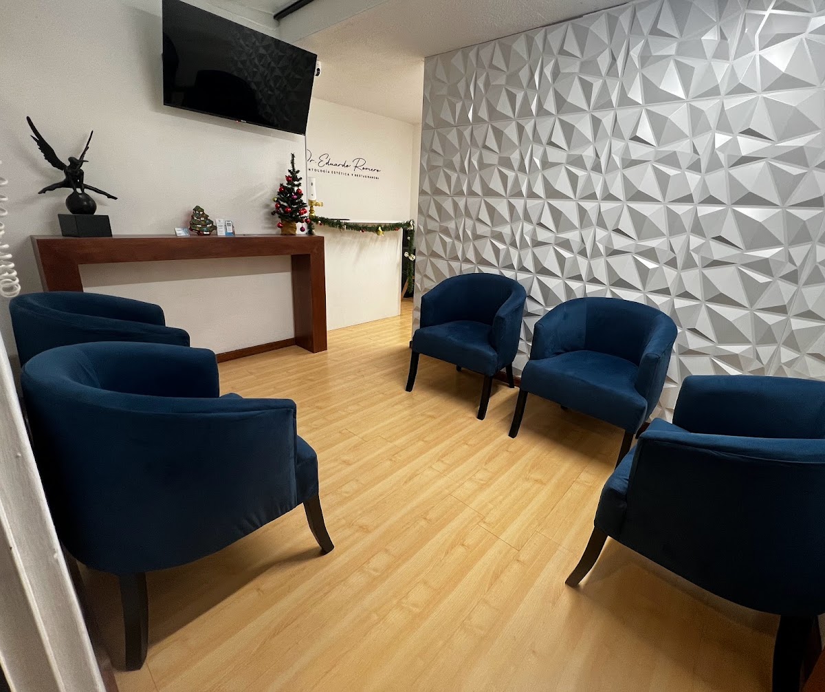 Dr. Eduardo Romero López, Dentista - Odontólogo — foto 2
