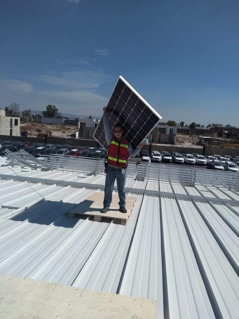 Servicio de Electricidad · León — foto 4