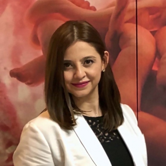 Dra.Karla Álvarez Ginecóloga