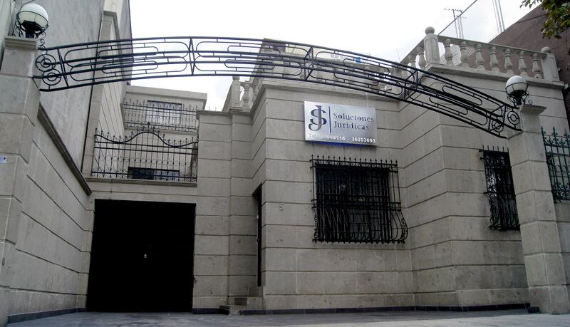 Soluciones Jurídicas Lic. Víctor Carrillo Estrada, Roma