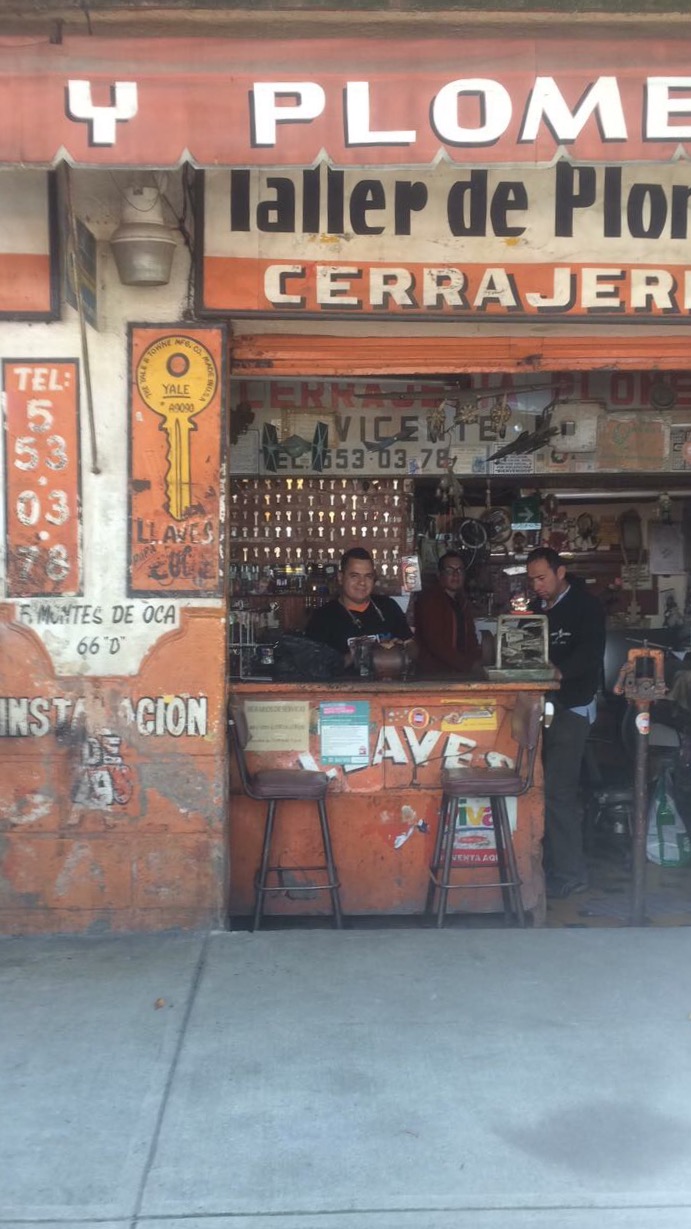 Cerrajeria y Plomeria Vicente Millan