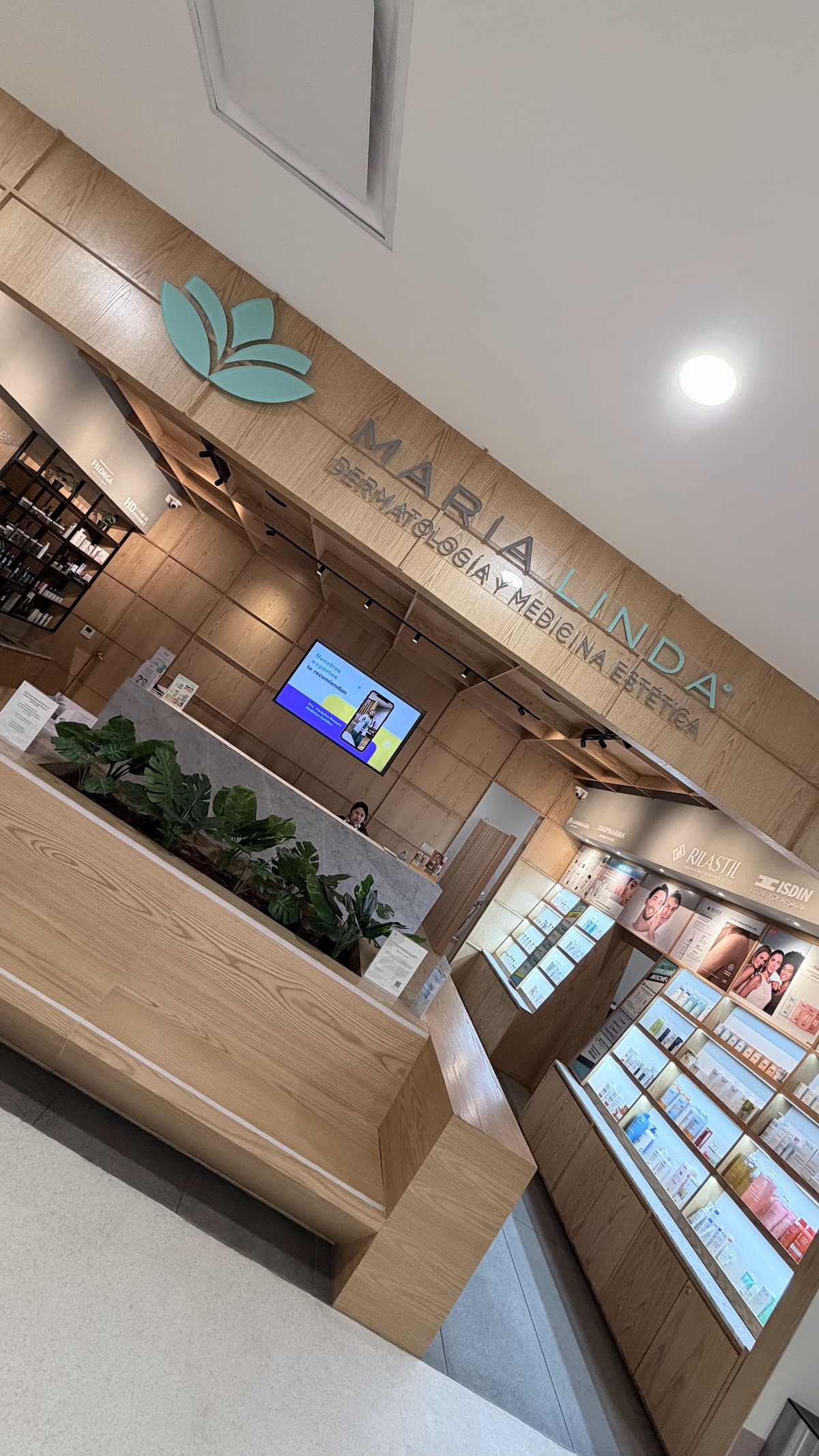 María Linda Juárez (Zona Rosa) - Dermatología y Medicina Estética — foto 4