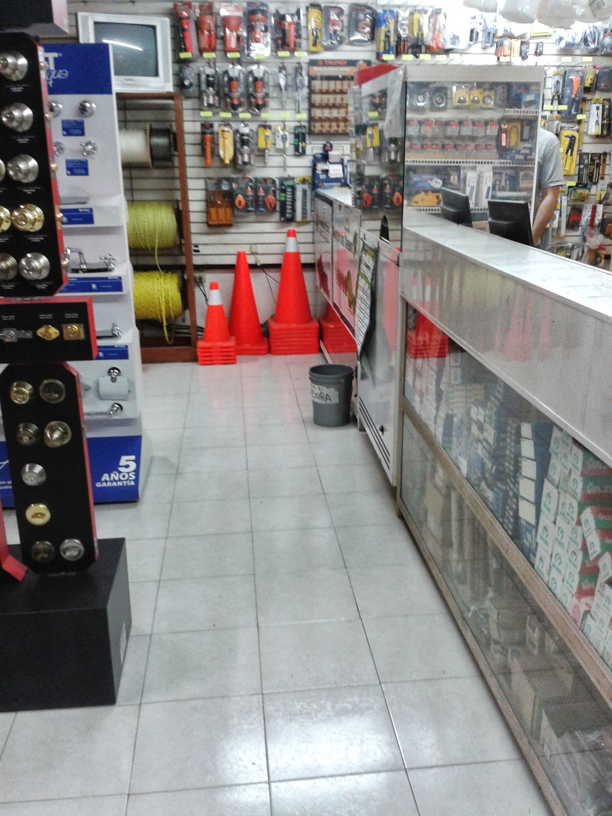 Tlapalería el Candado — foto 4