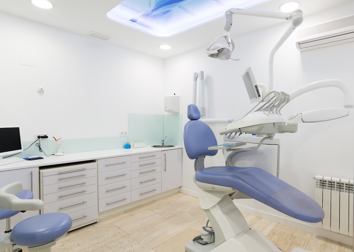 Clínica Dental Altozano | Ortodoncia Invisible en Albacete — foto 2