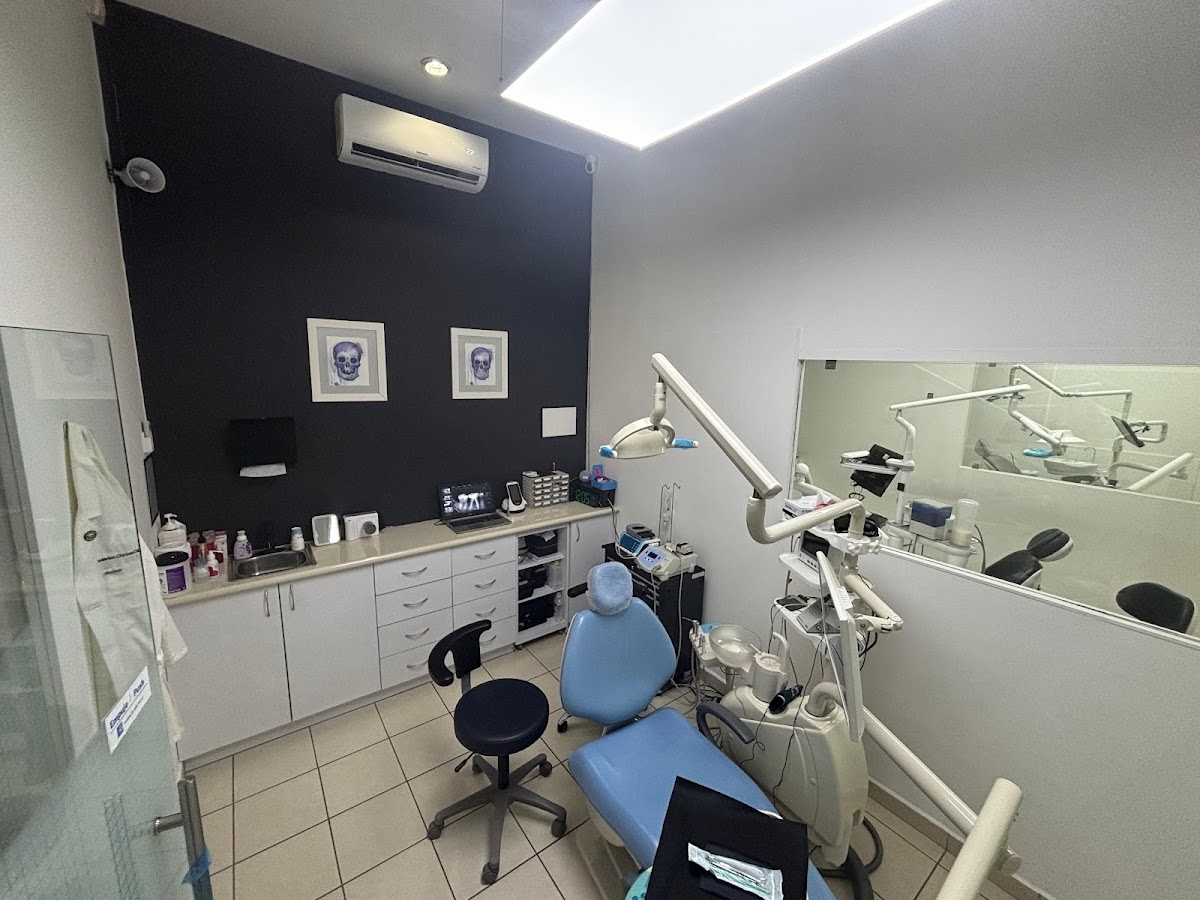 Dental Arch Clinic | Clínica Dental Especializada en Juriquilla, Querétaro — foto 3