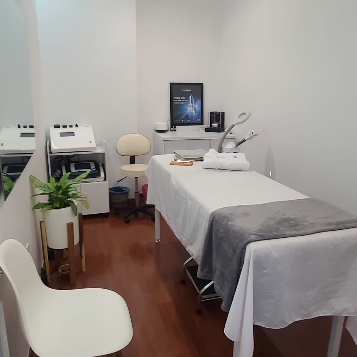 Ela Skin Derma - Centro Dermatológico & Depilación Láser — foto 3