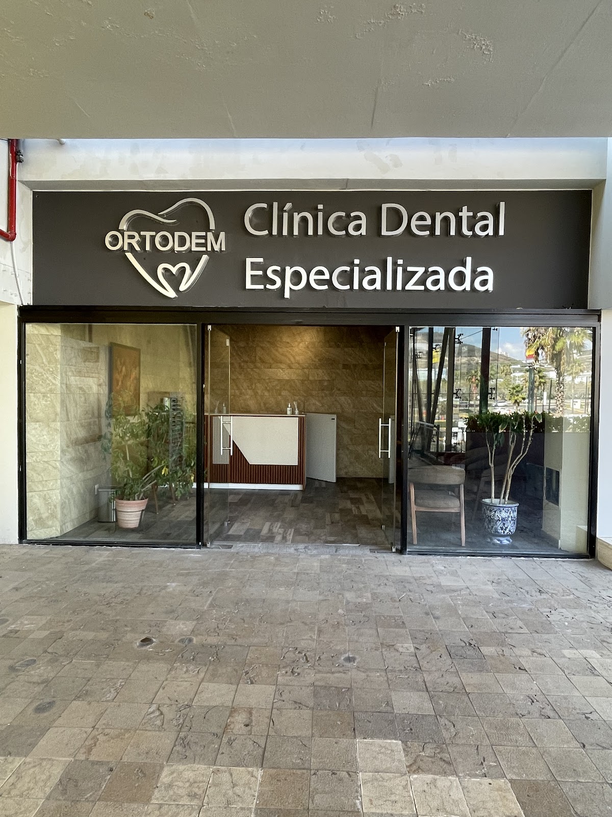 Ortodem Clínica Dental Especializada - Dentista en Jurica