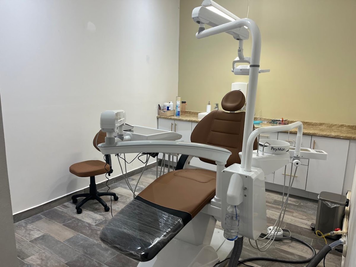 Ortodem Clínica Dental Especializada - Dentista en Jurica — foto 2