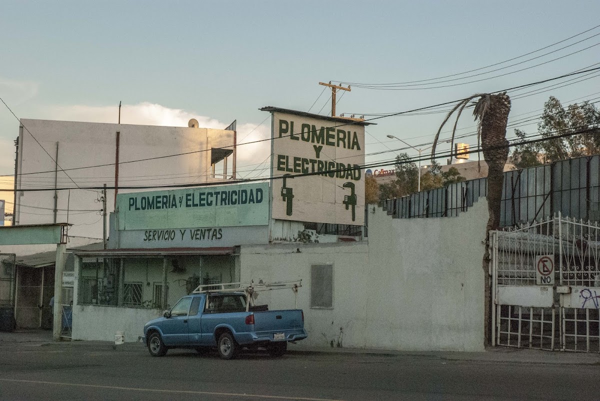 Plomería Y Electricidad Nueva Internacional — foto 3