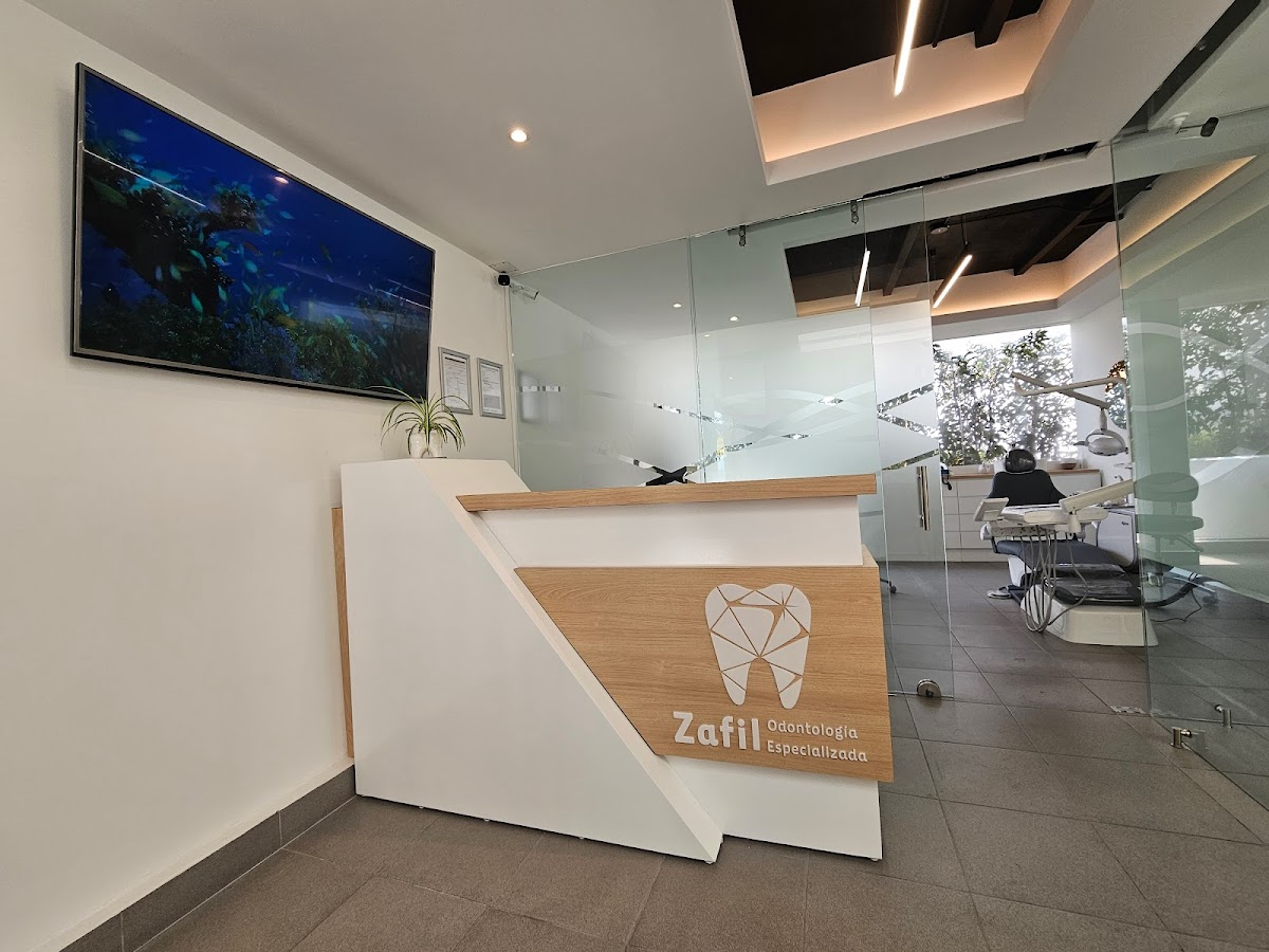 Dentista Zafil. Odontología especializada. — foto 2