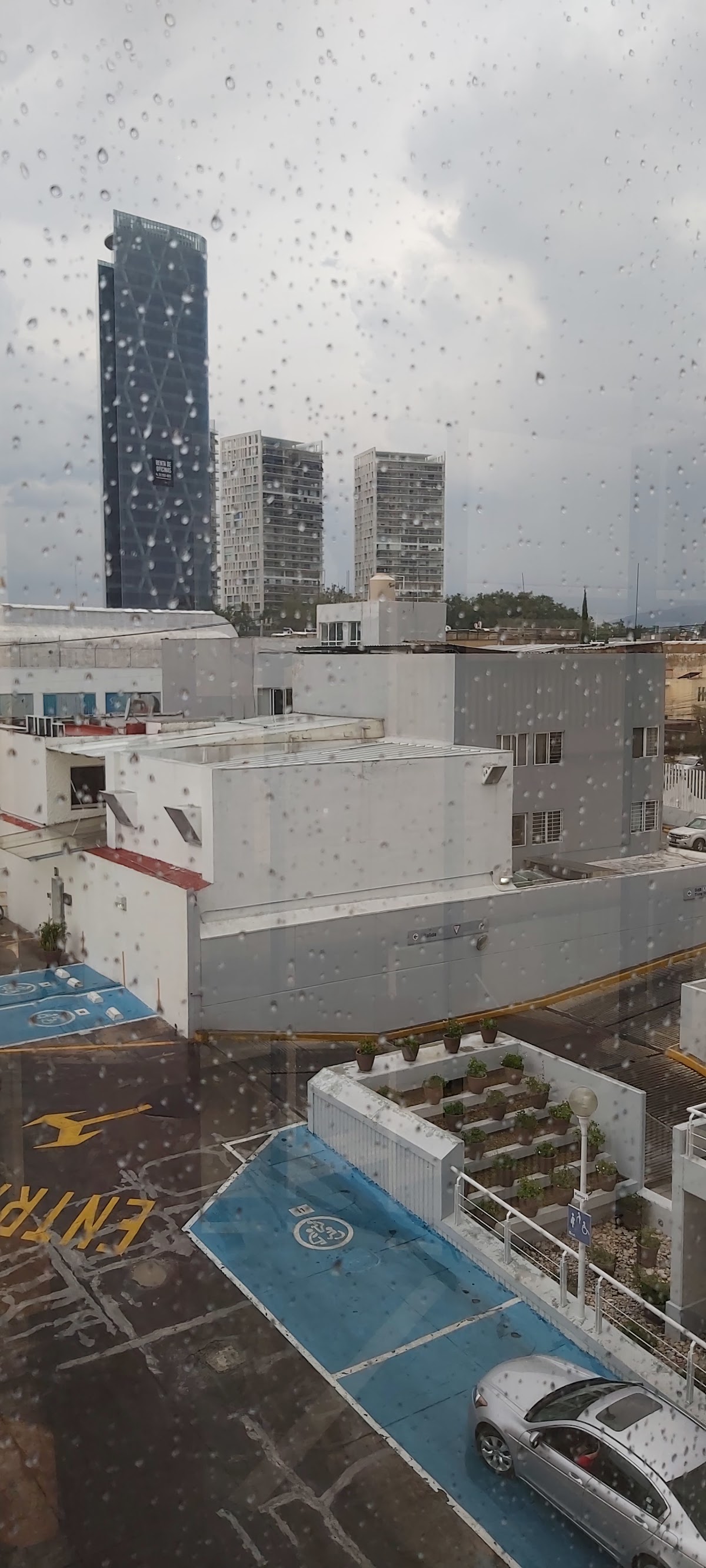 Torre de Especialidades Ángeles — foto 3