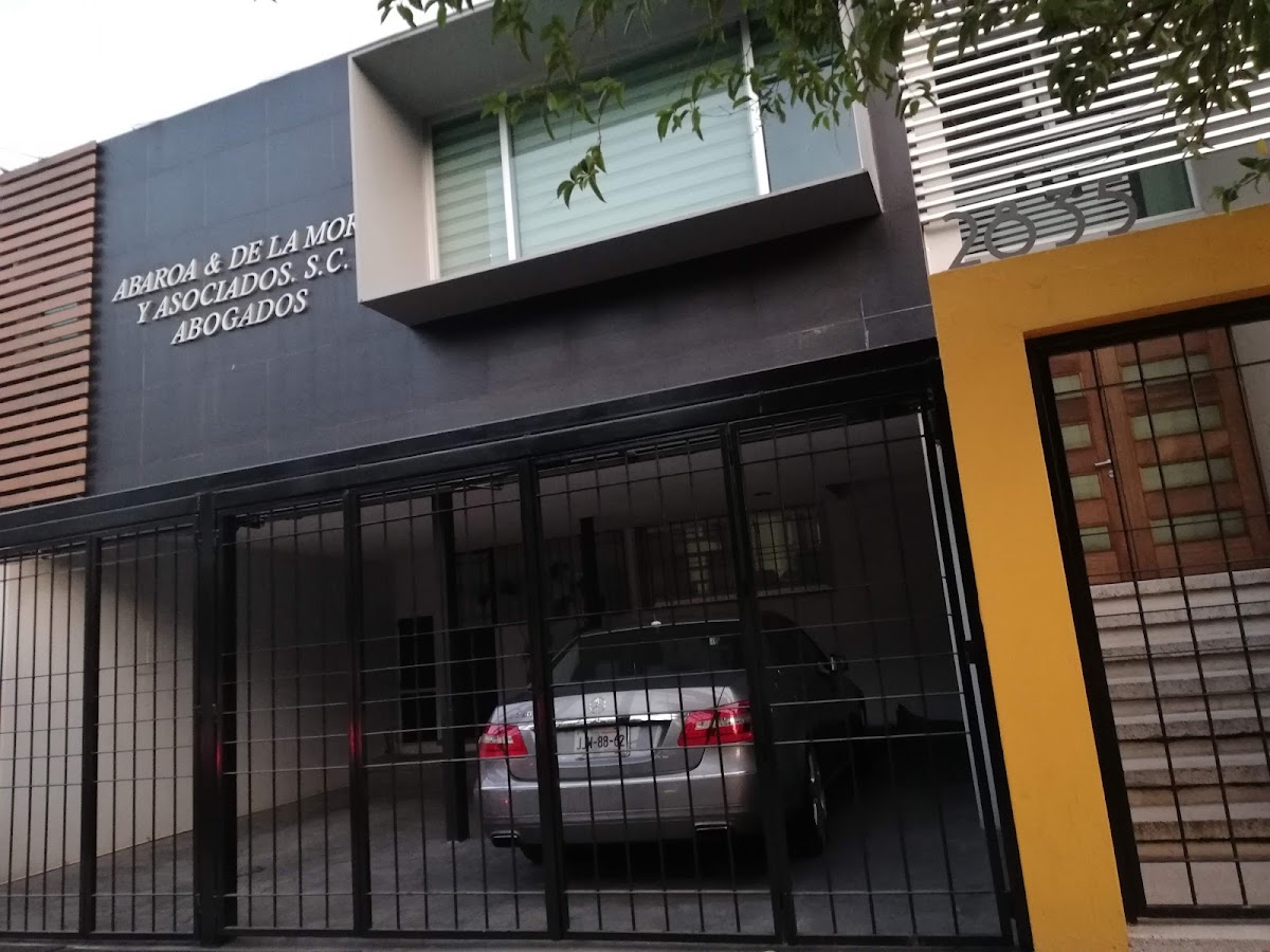 ABAROA & DE LA MORA Y ASOCIADOS. S.C. — foto 2