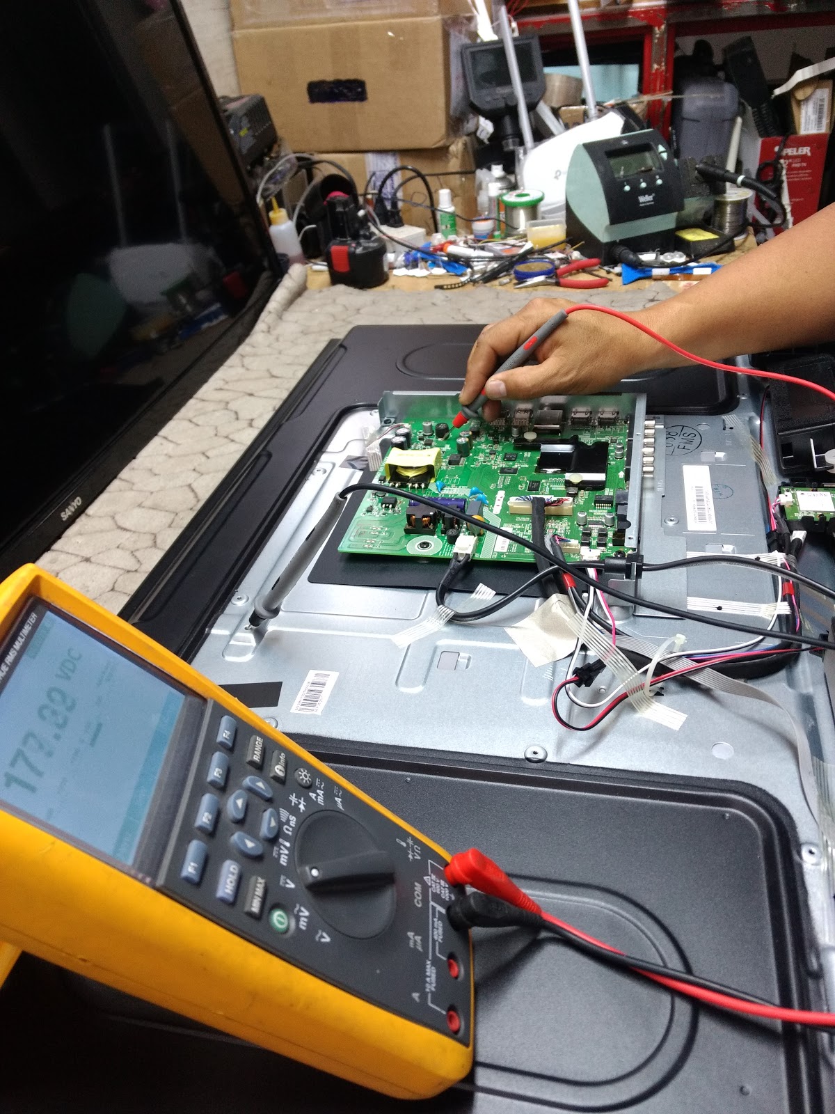 ADC Electrónica