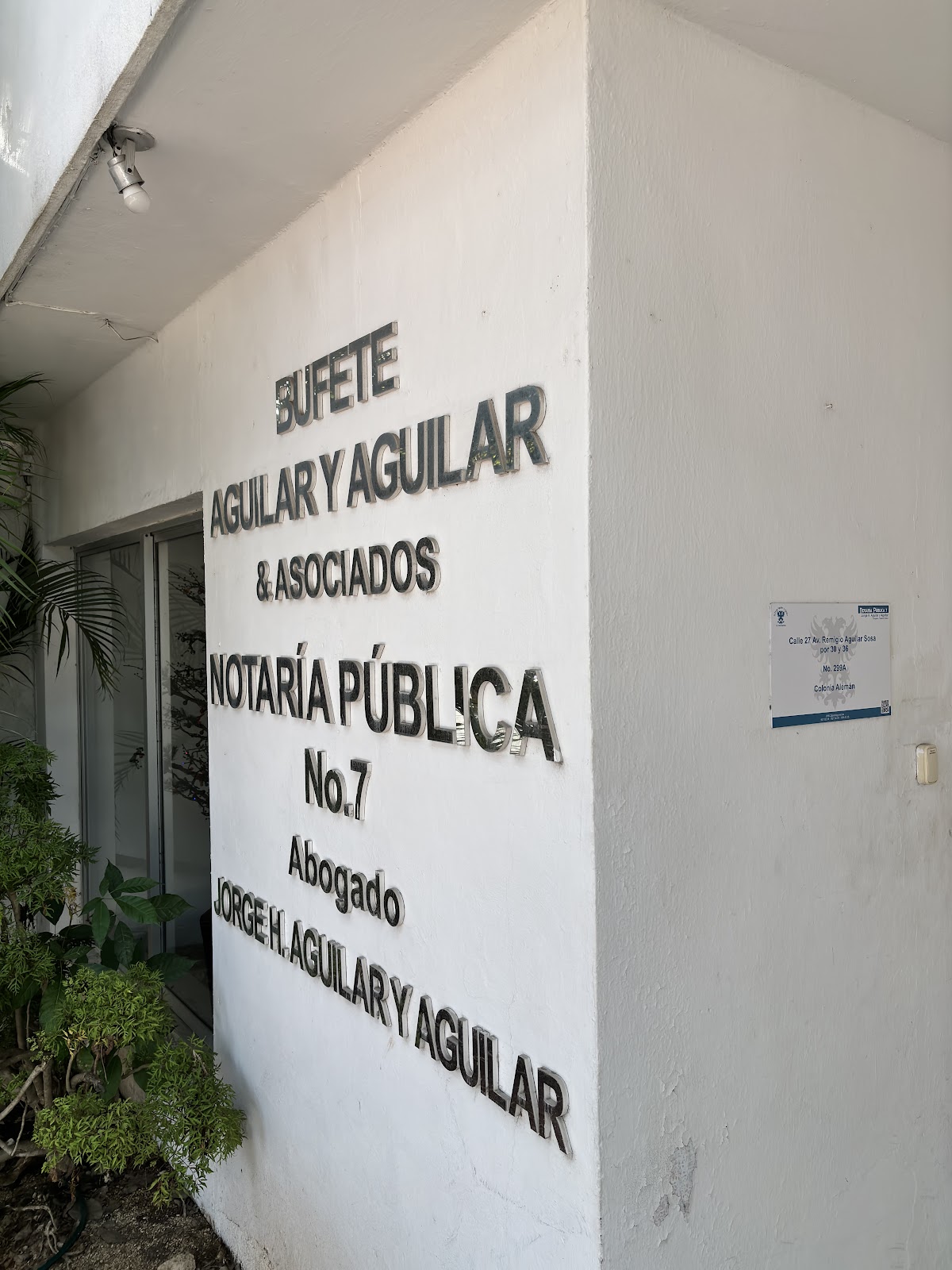 Notaría Pública 7 de Yucatán :: Abog. Jorge H. Aguilar y Aguilar — foto 2