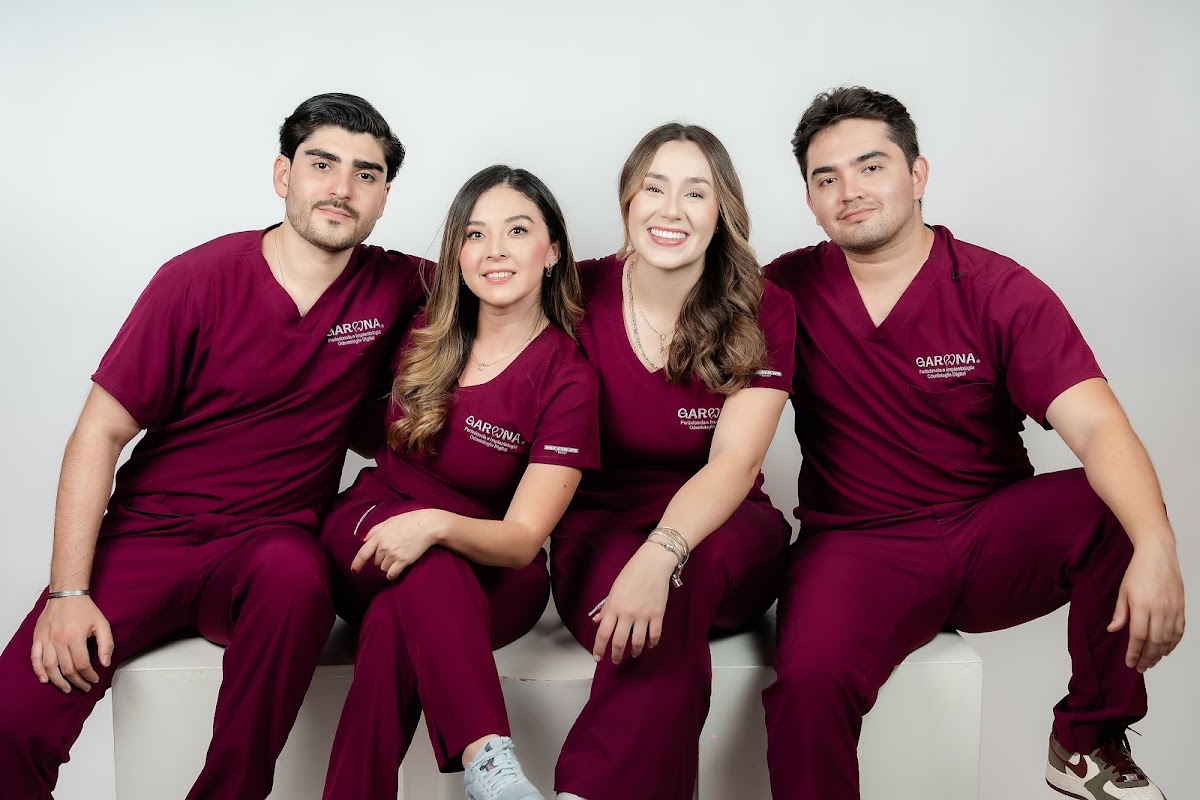 GARONA / Providencia - Periodoncia e Implantología / Odontología Digital