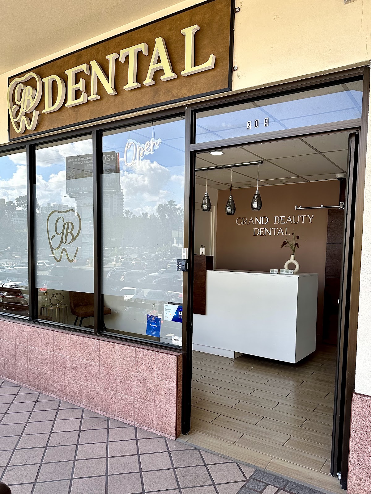 Grand Beauty Dental