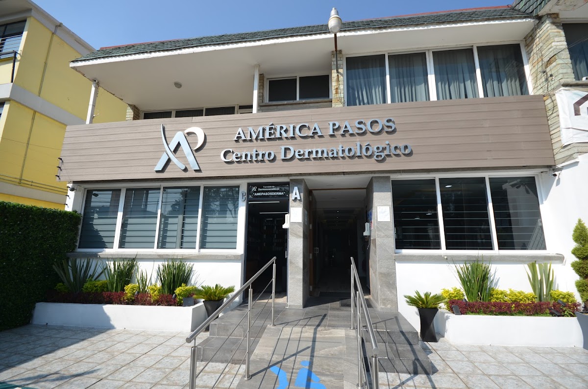 Centro Dermatológico América Pasos, Las Américas