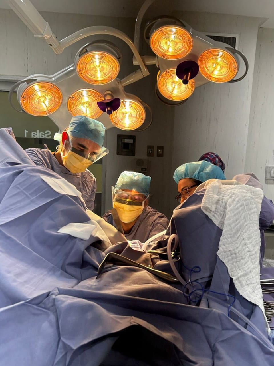 Dr. Cecilio Rodríguez Ayala, Ginecólogo — foto 4