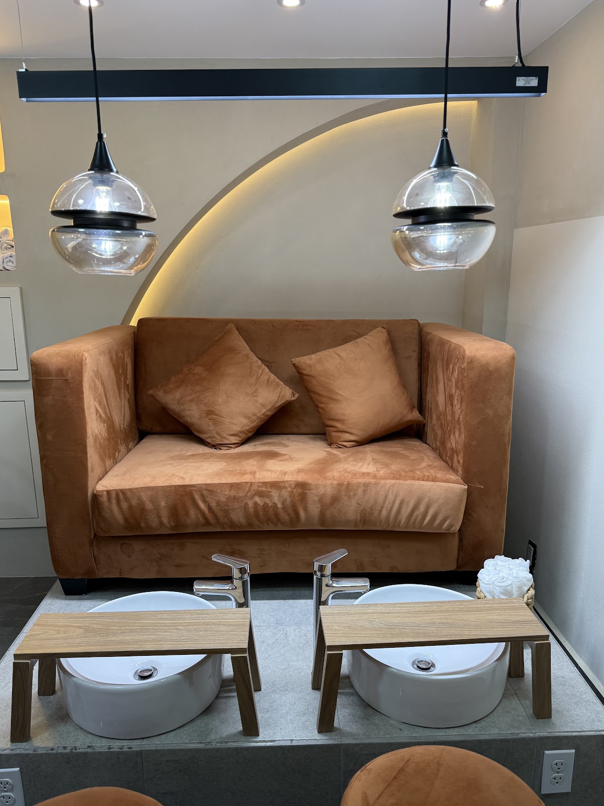 Nikva Nails Studio