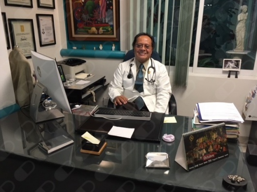Dr. Guillermo Domínguez Ponce, Ginecólogo — foto 4