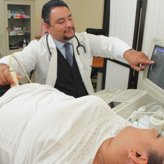 Ginecólogo en León Dr. Luis Antonio Colunga — foto 2