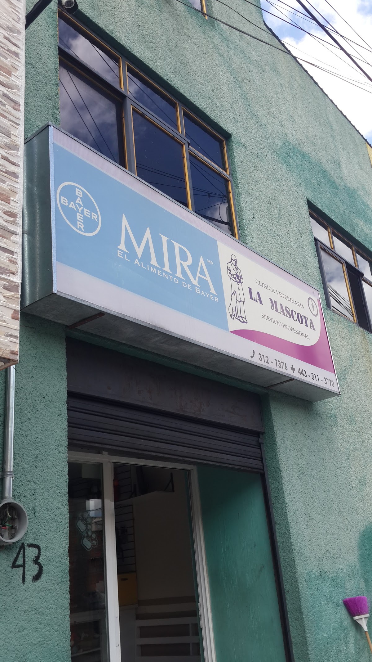Clínica Veterinaria "La Mascota"