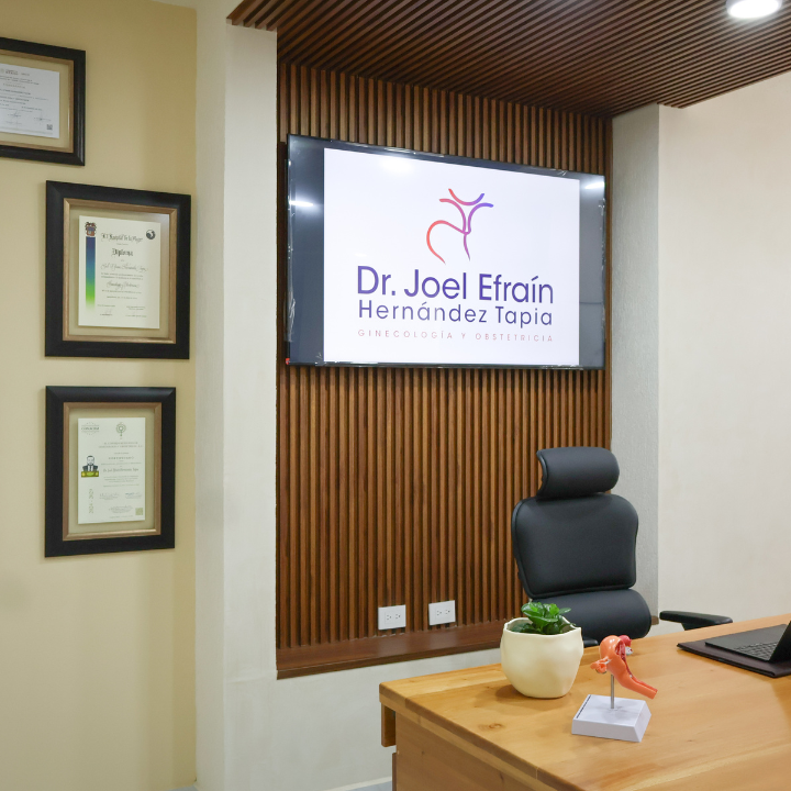 Dr. Joel Efraín Hernández Tapia Ginecólogo Aguascalientes — foto 4