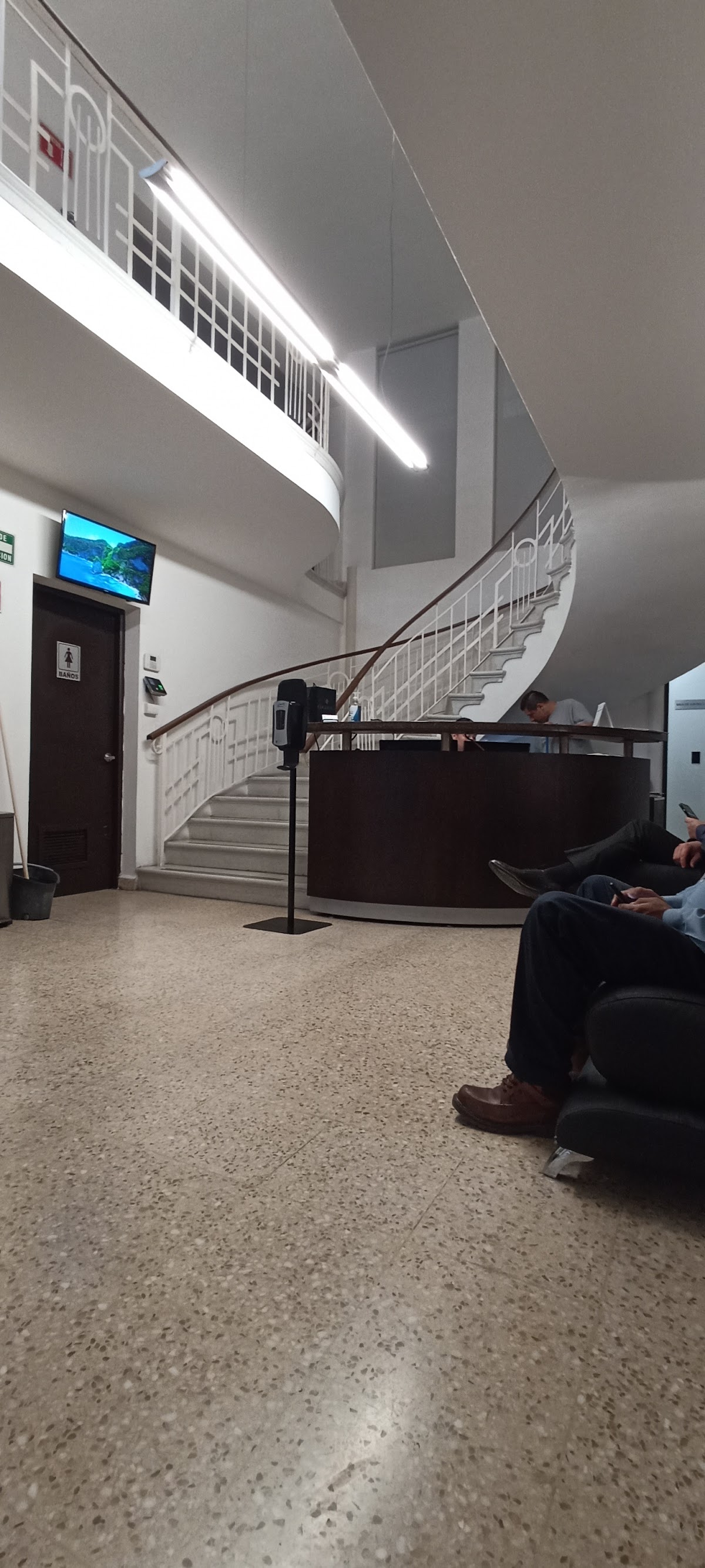 Notaría Pública No. 19 — foto 2